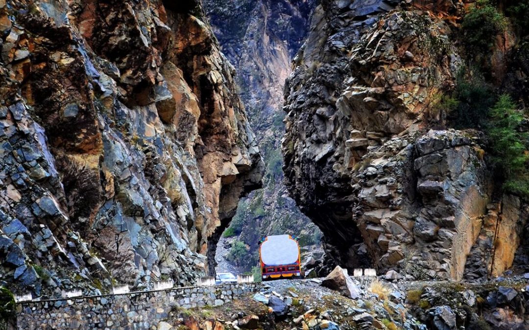 The world’s most dangerous roads for truck drivers